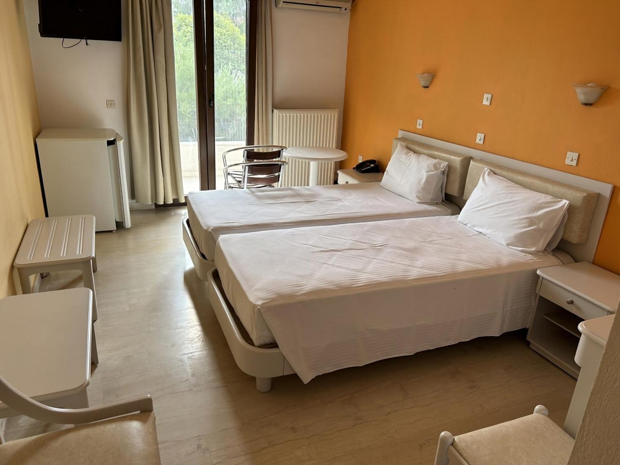 Pasiphae Hotel Skala Kallonis Buitenkant foto