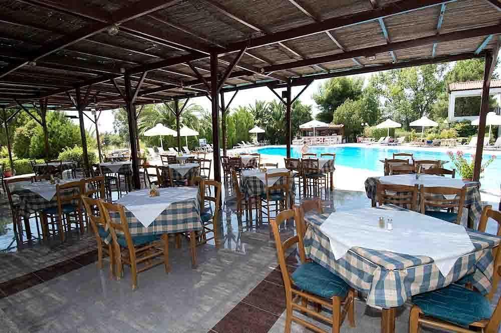 Pasiphae Hotel Skala Kallonis Buitenkant foto