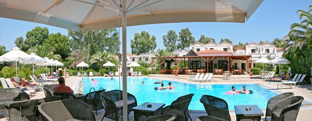 Pasiphae Hotel Skala Kallonis Buitenkant foto
